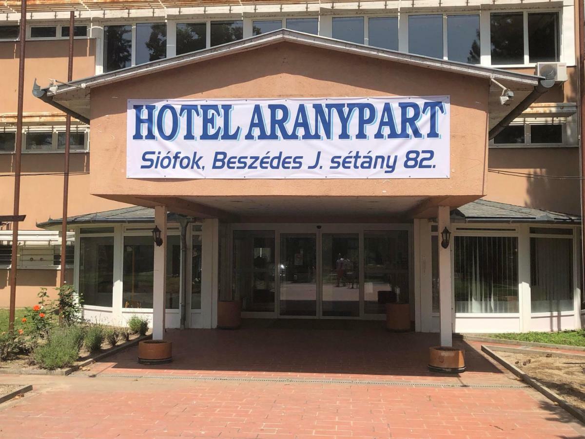 Aranypart Hotel 시오포크 외부 사진